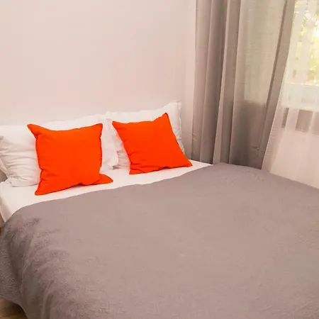 Cytrus_orange Old City Appartement *
